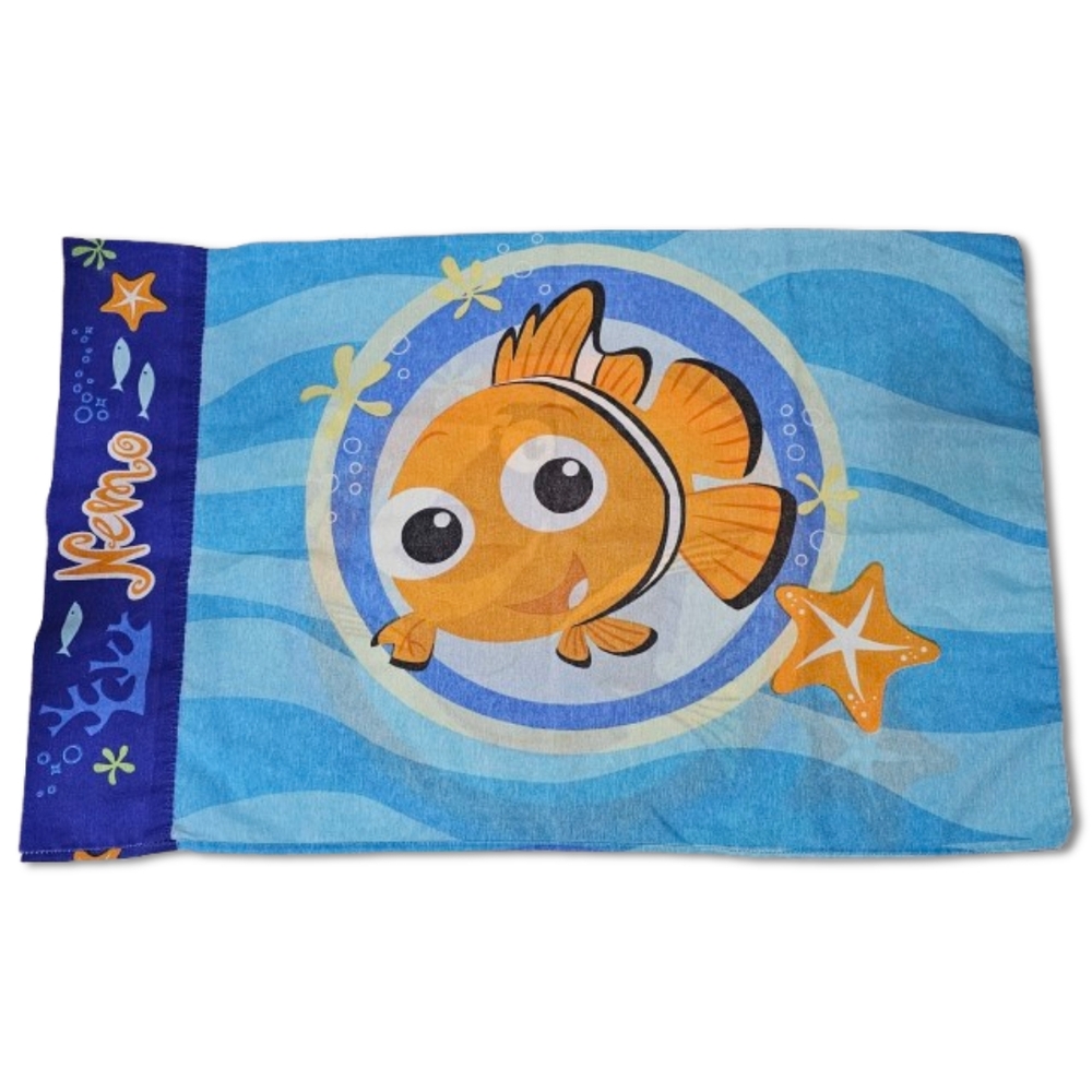 SINGLE Disney Pixar Finding Nemo Dory Pillowcase